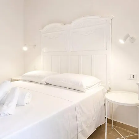 Dimore Deluxe By Salento Affitti *